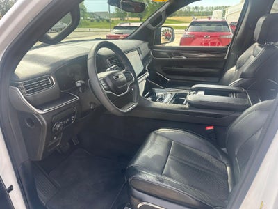 2024 Jeep Wagoneer Base
