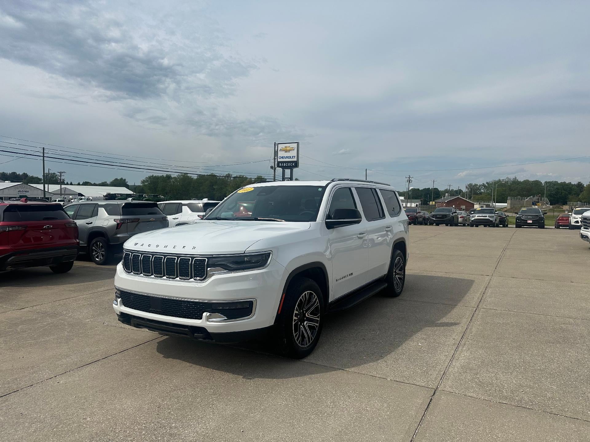 2024 Jeep Wagoneer Base