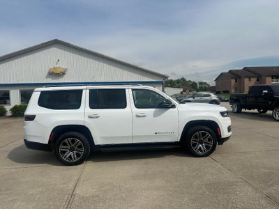2024 Jeep Wagoneer Base