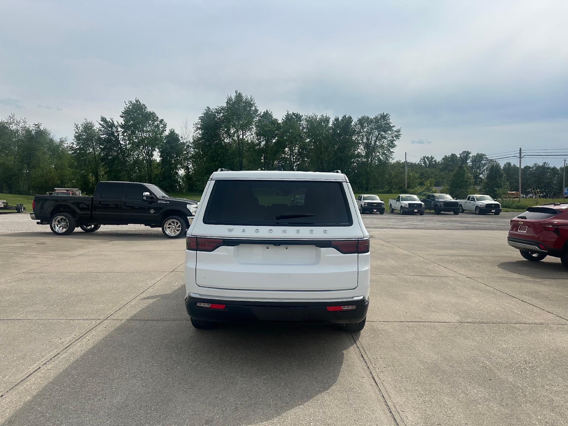 2024 Jeep Wagoneer Base
