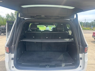 2024 Jeep Wagoneer Base