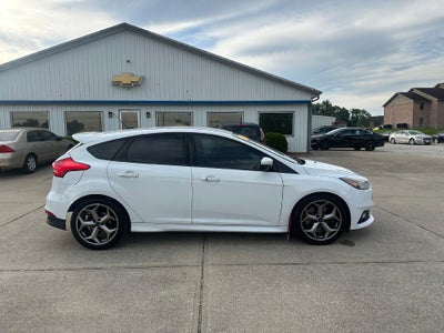 2017 Ford Focus ST