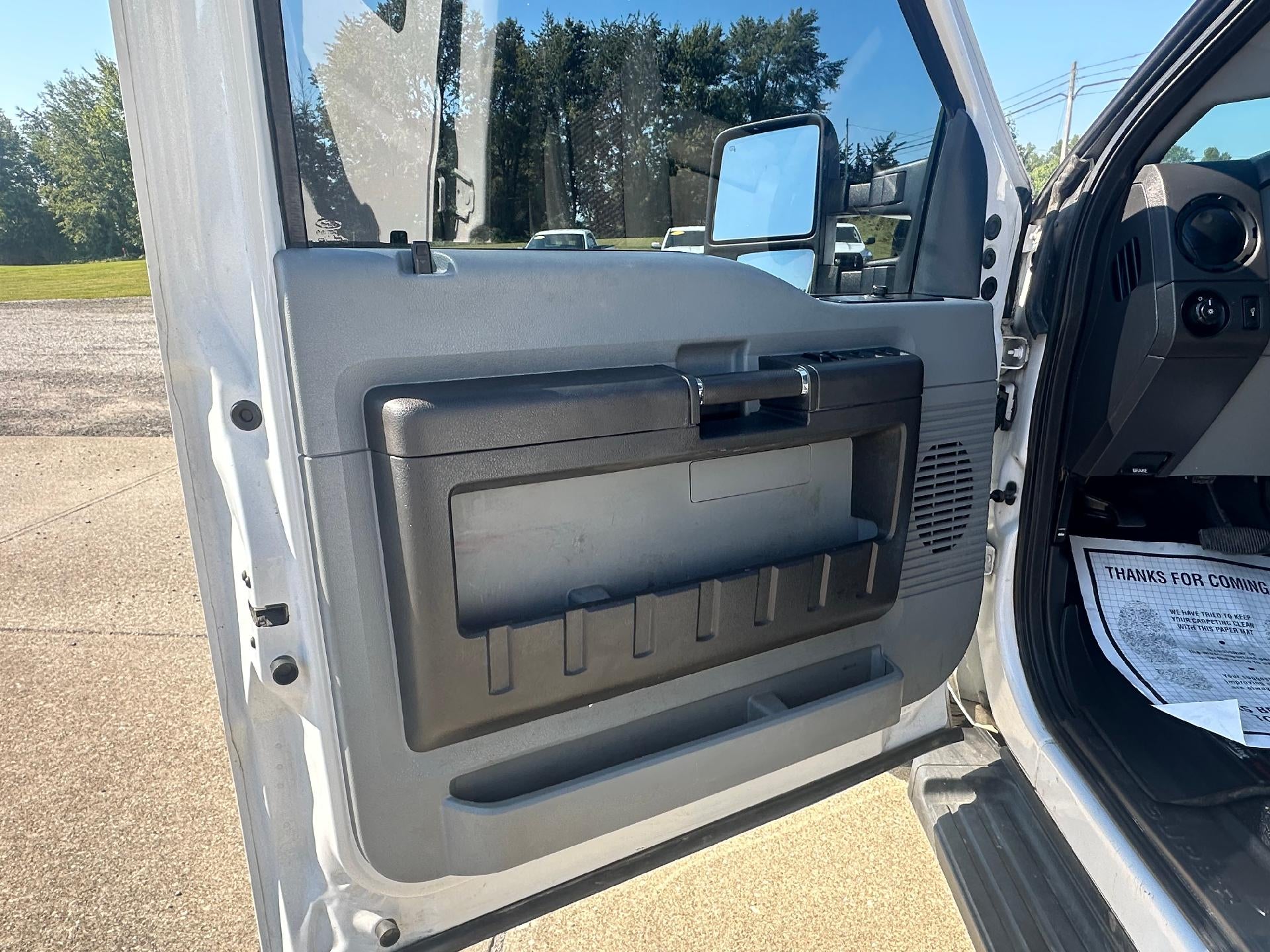 2016 Ford Super Duty F-350 DRW Lariat