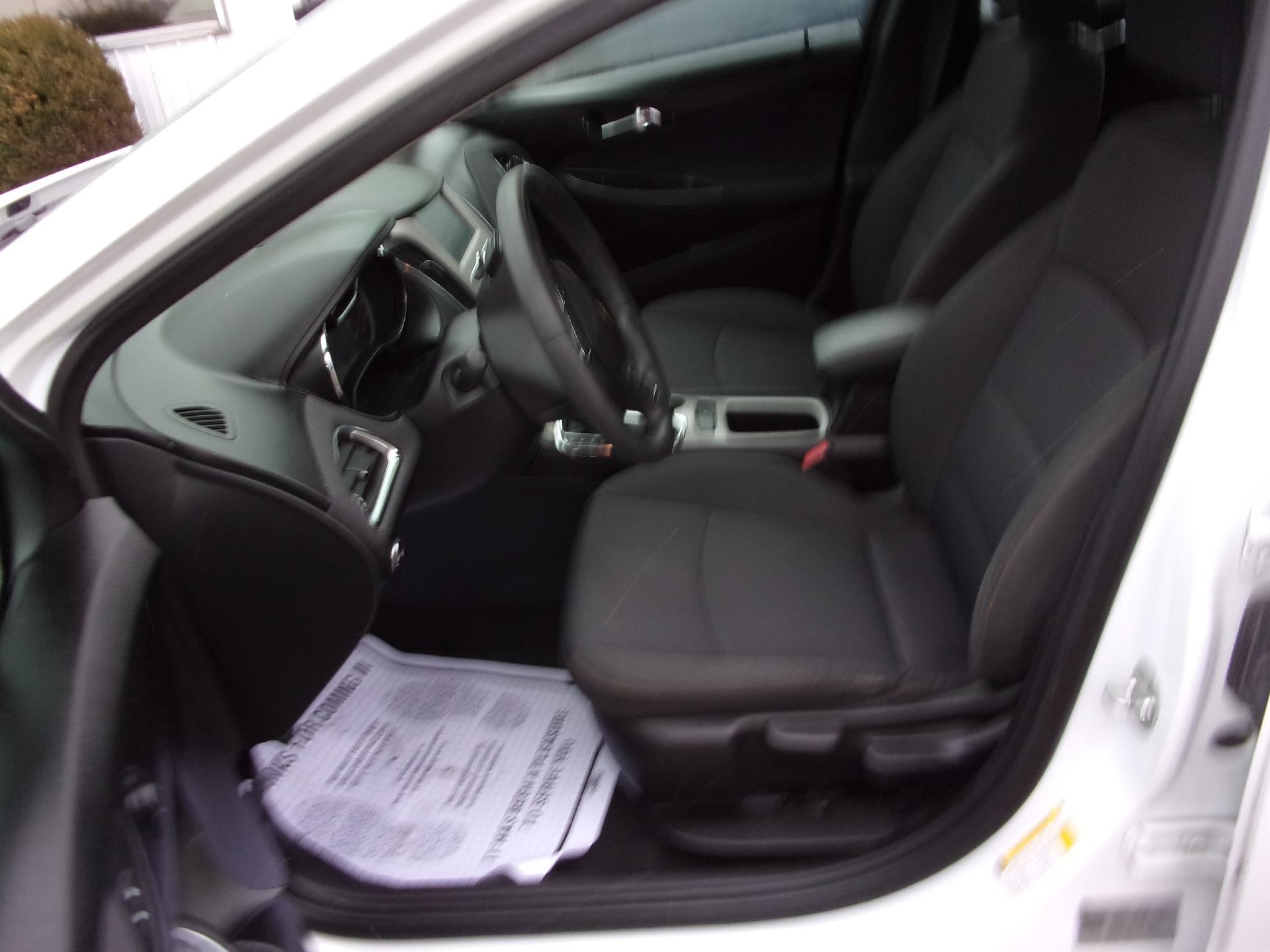 2018 Chevrolet Cruze LS