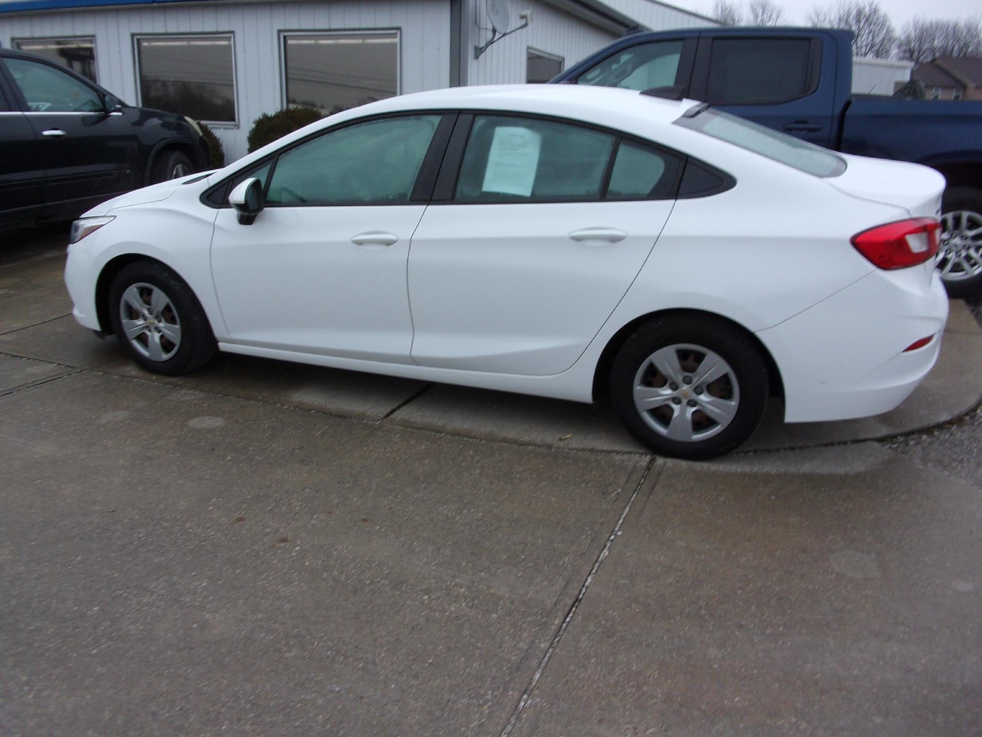 2018 Chevrolet Cruze LS