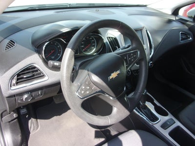 2018 Chevrolet Cruze LS