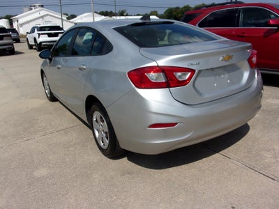 2018 Chevrolet Cruze LS