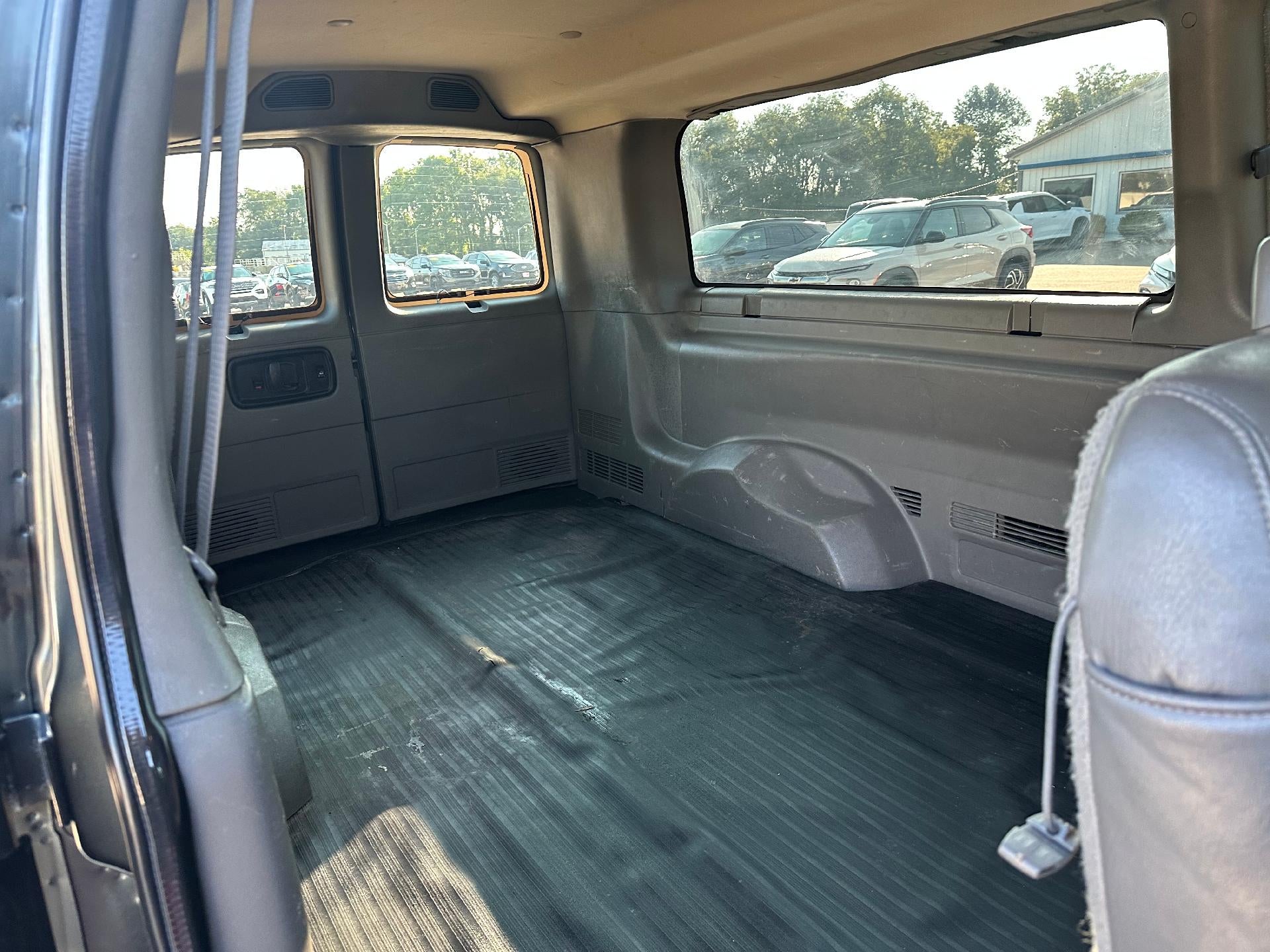 2017 Chevrolet Express Cargo 2500 Base