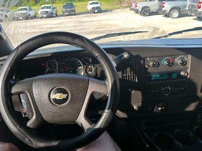 2017 Chevrolet Express Cargo 2500 Base