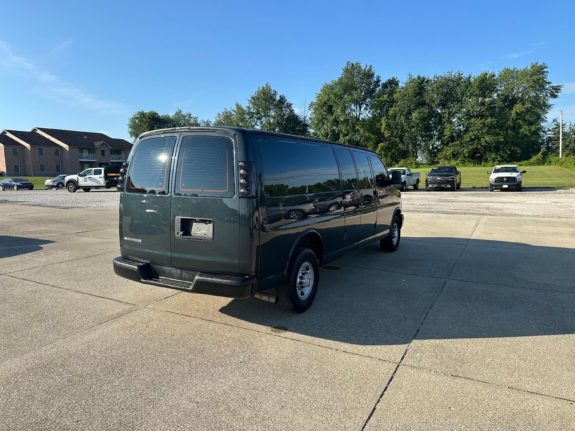 2017 Chevrolet Express Cargo 2500 Base