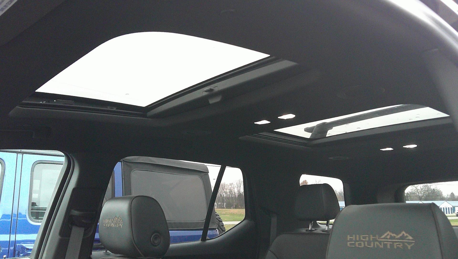 2022 Chevrolet Traverse High Country