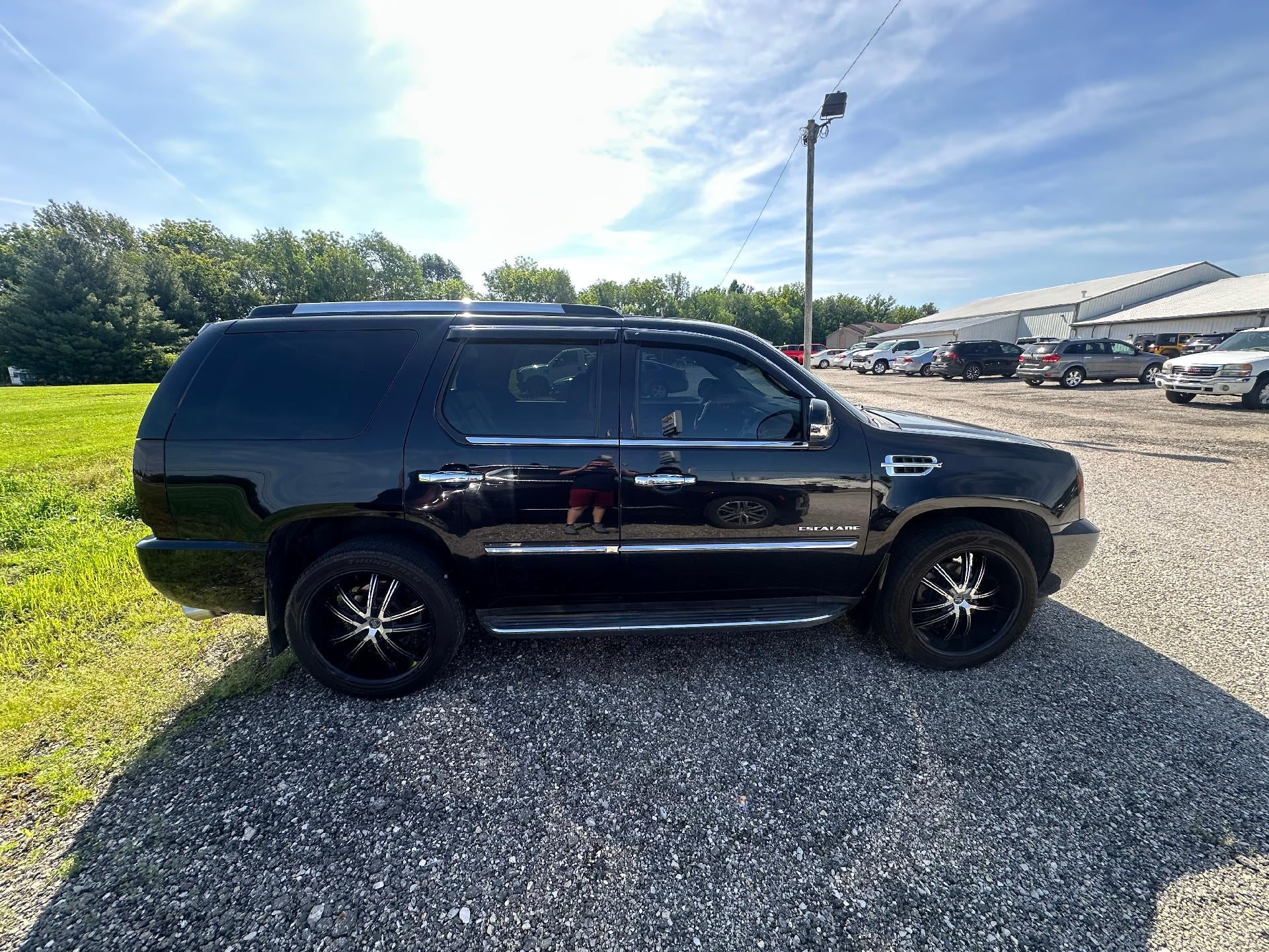 2011 Cadillac Escalade Luxury