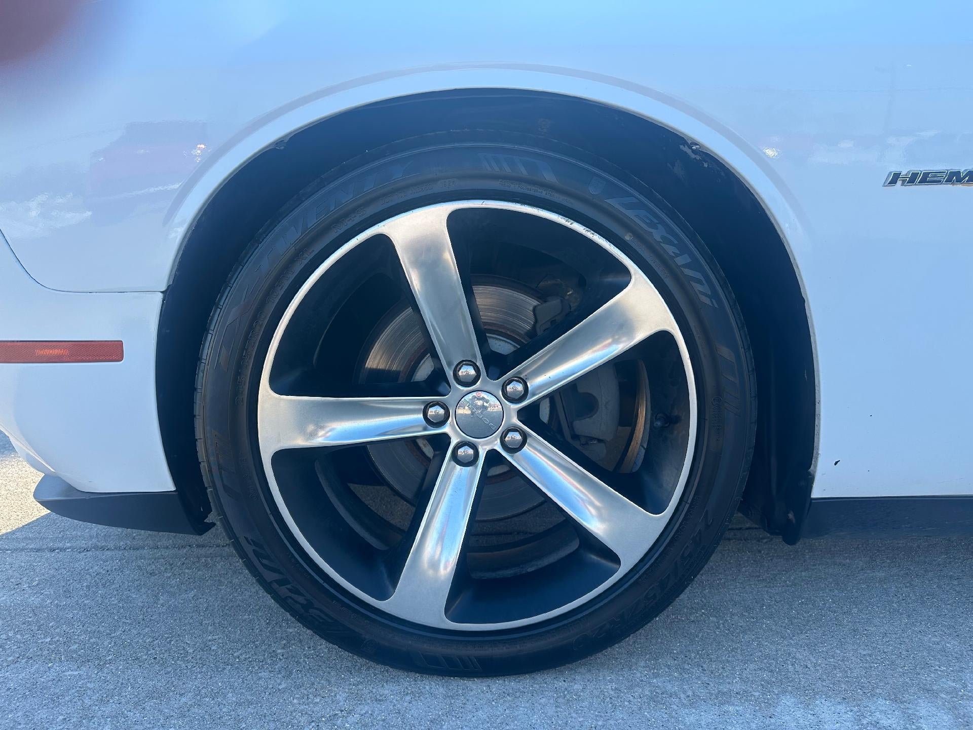 2015 Dodge Challenger R/T Plus Shaker