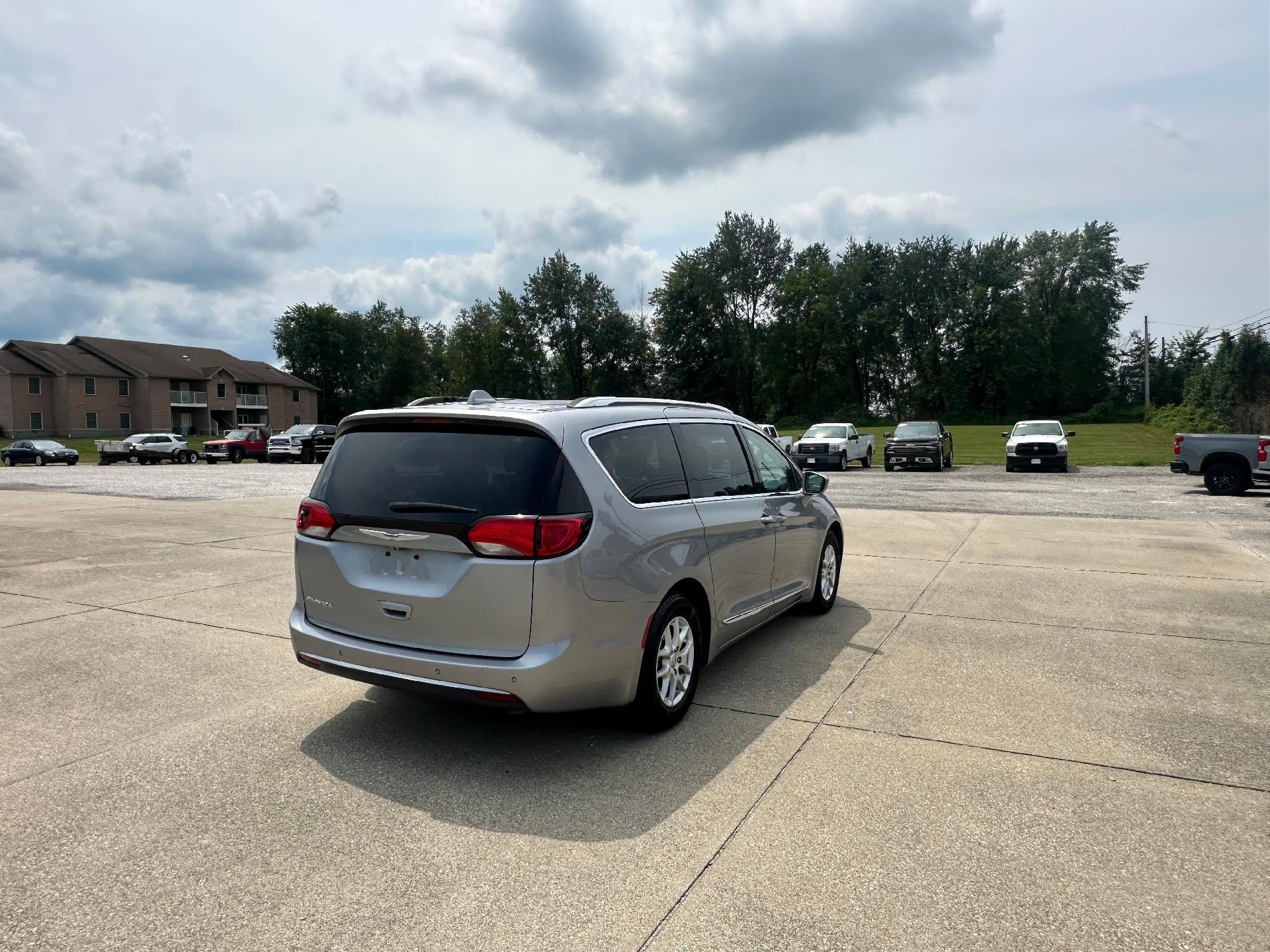 2020 Chrysler Pacifica Touring L