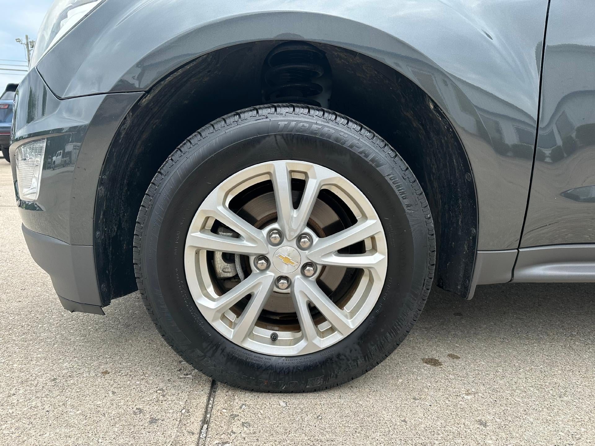 2017 Chevrolet Equinox LT