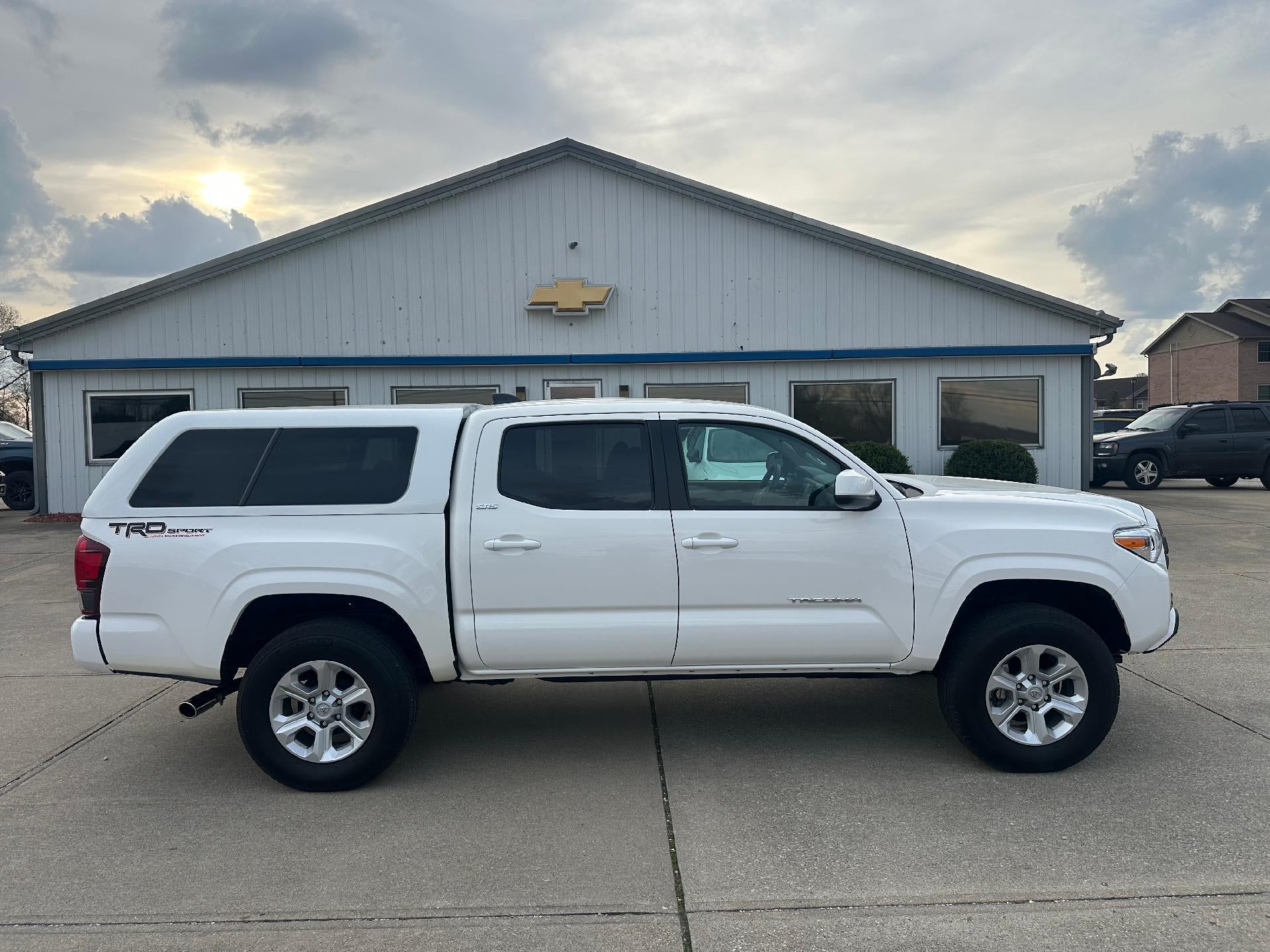 2022 Toyota Tacoma 2WD SR
