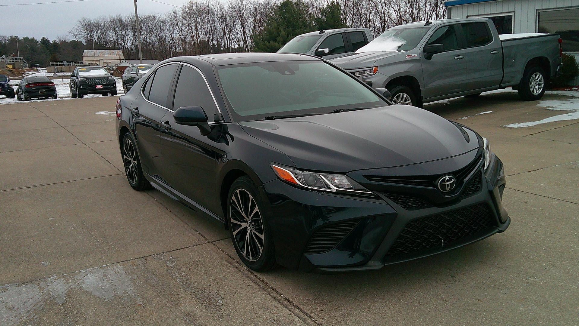 2019 Toyota Camry LE