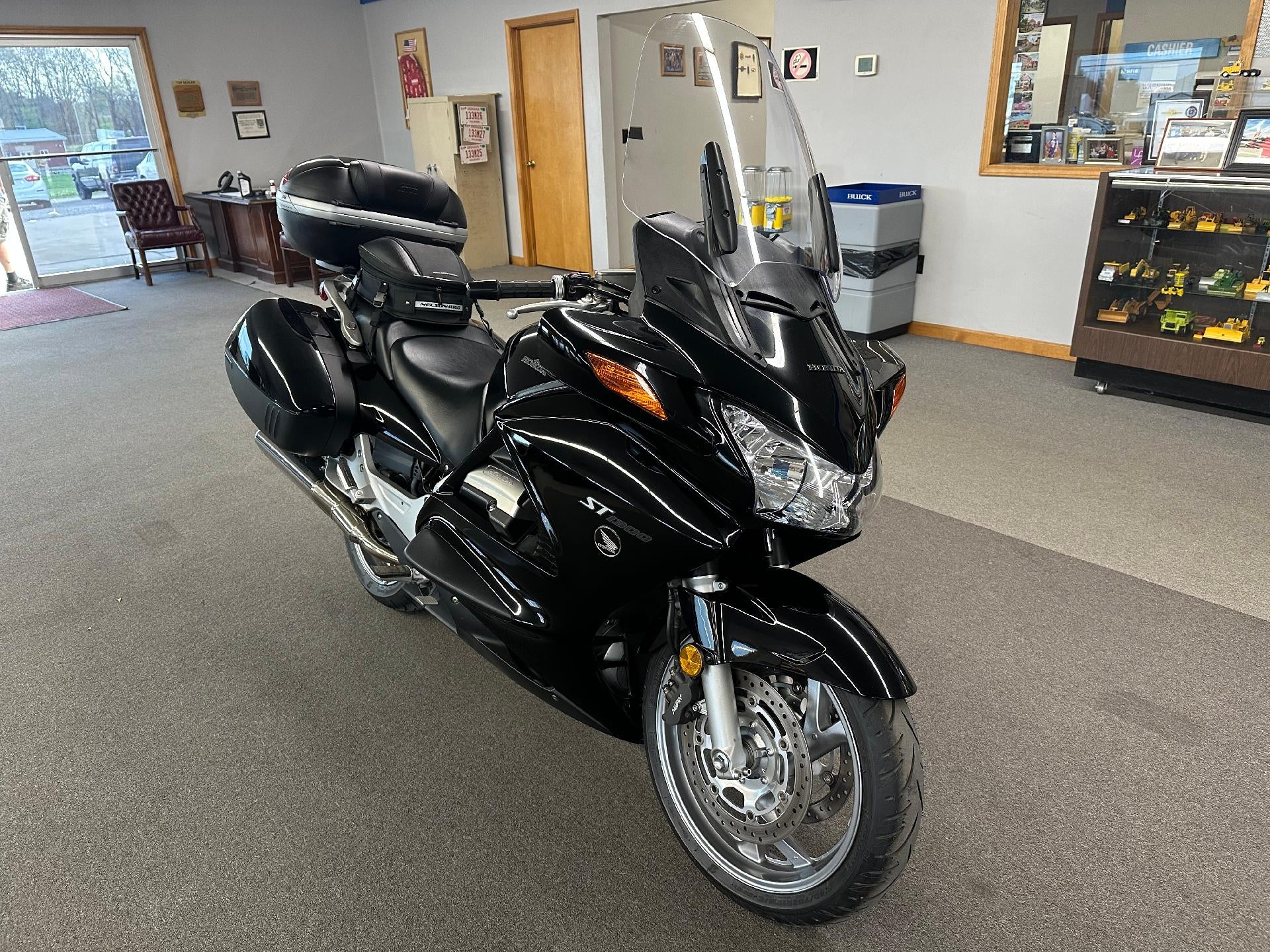 2006 Honda ST1300 Base