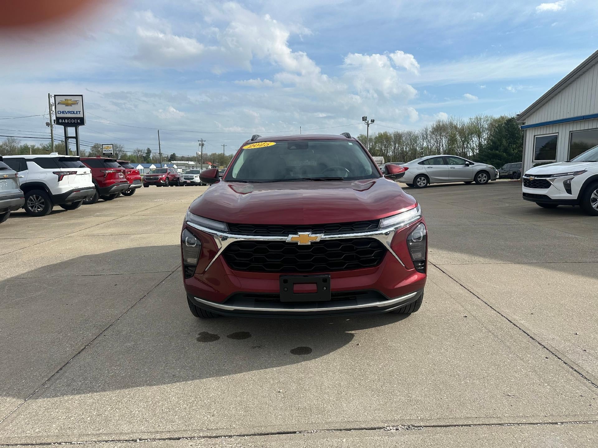 2025 Chevrolet Trax LT